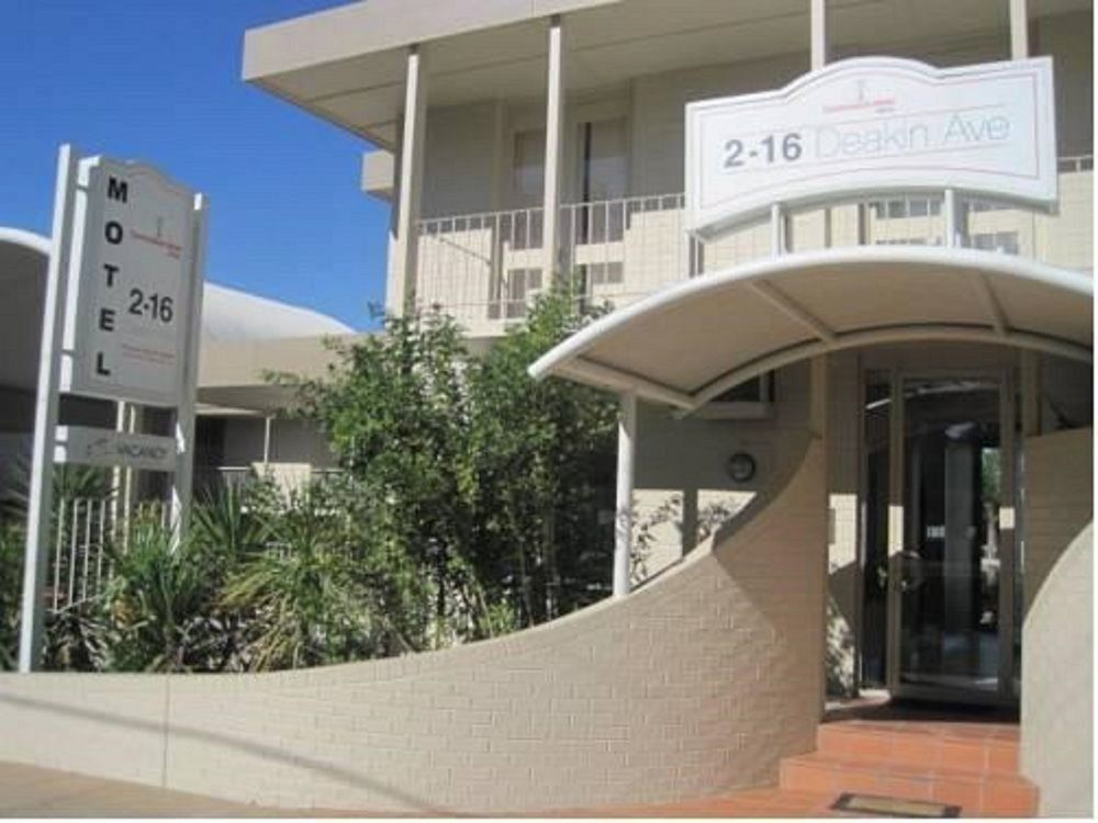 Commodore Mildura Motel Exteriör bild